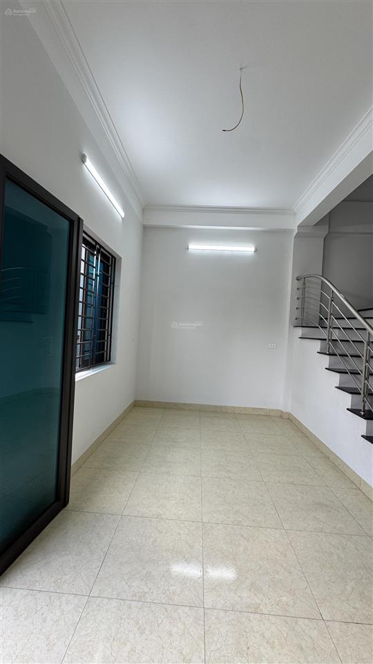 Bán gấp nhà 2 tầng 50m2 đông mỹ, hà nội | 3 phòng ngủ | sổ đỏ | gần ô tô | giá quanh 4.5 tỷ