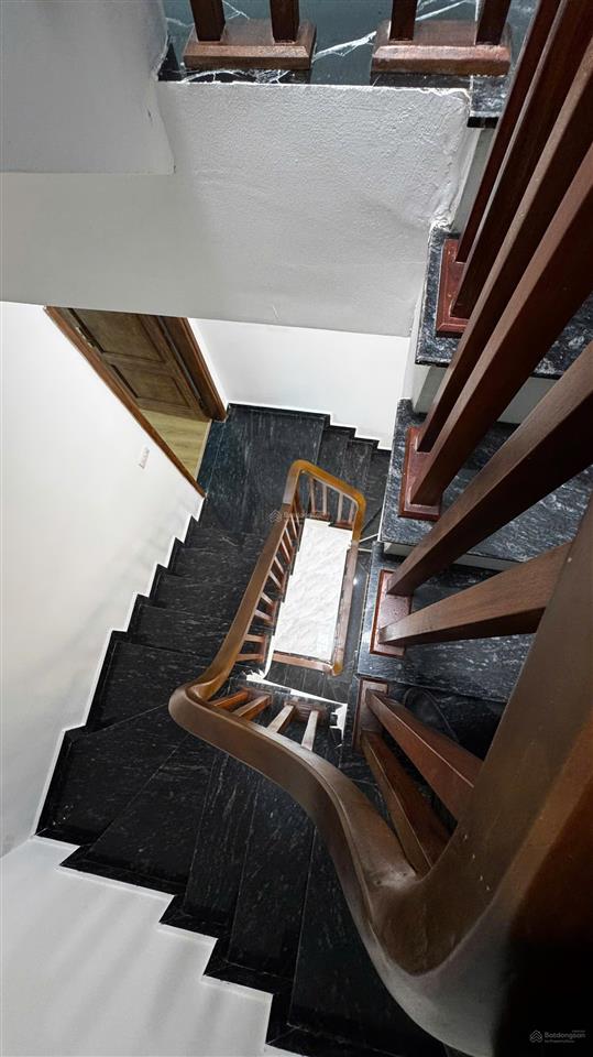 Bán gấp nhà ngọc hồi 45,3m2 4 tầng + lửng, giáp ql1a, bv nông nghiệp, ga ngọc hồi, chỉ 6,7 tỷ