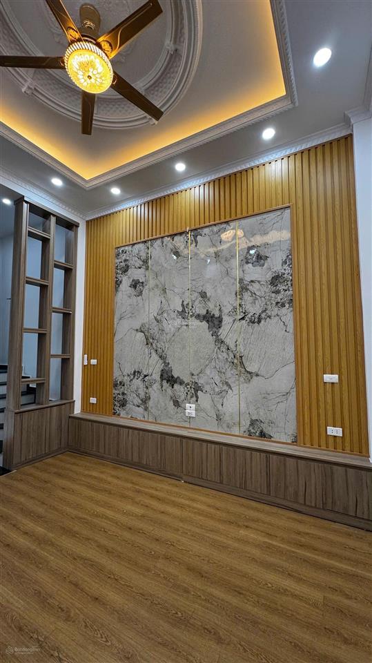 Bán gấp nhà ngọc hồi 45,3m2 4 tầng + lửng, giáp ql1a, bv nông nghiệp, ga ngọc hồi, chỉ 6,7 tỷ