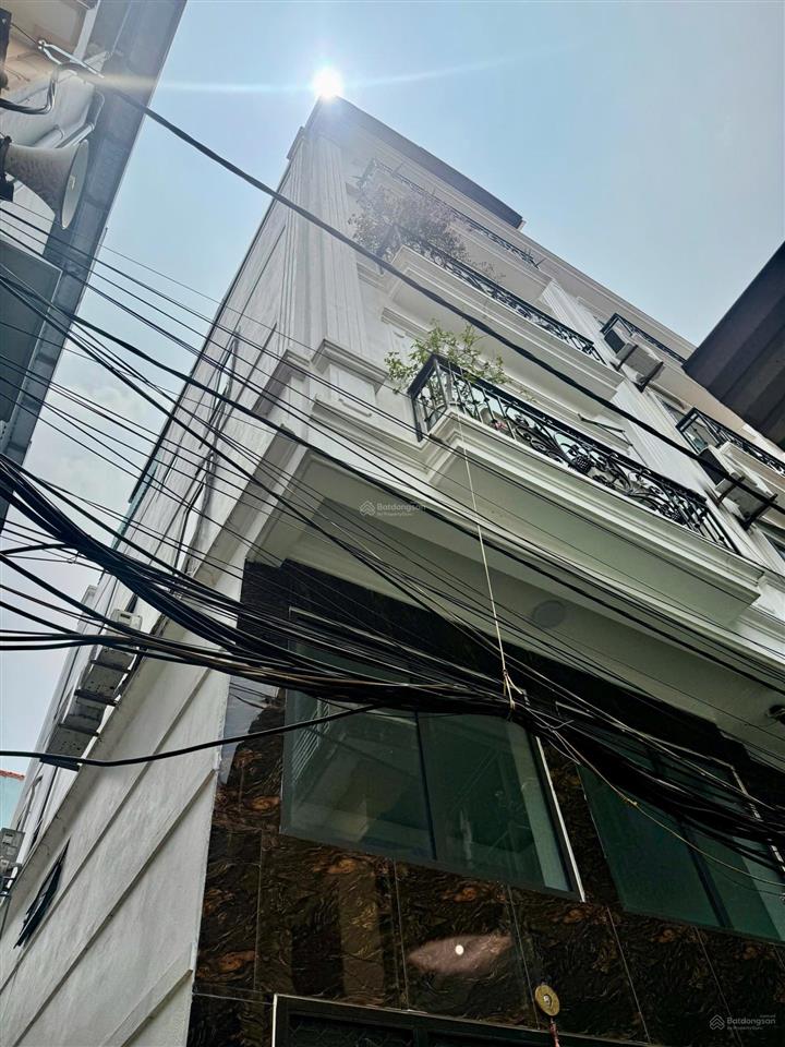 Bán nhà đẹp, 8 tỷ, 32.4m2 (thực 40m2), 4pn, 3wc, 5 tầng, tứ hiệp, gần ngọc hồi, linh đàm