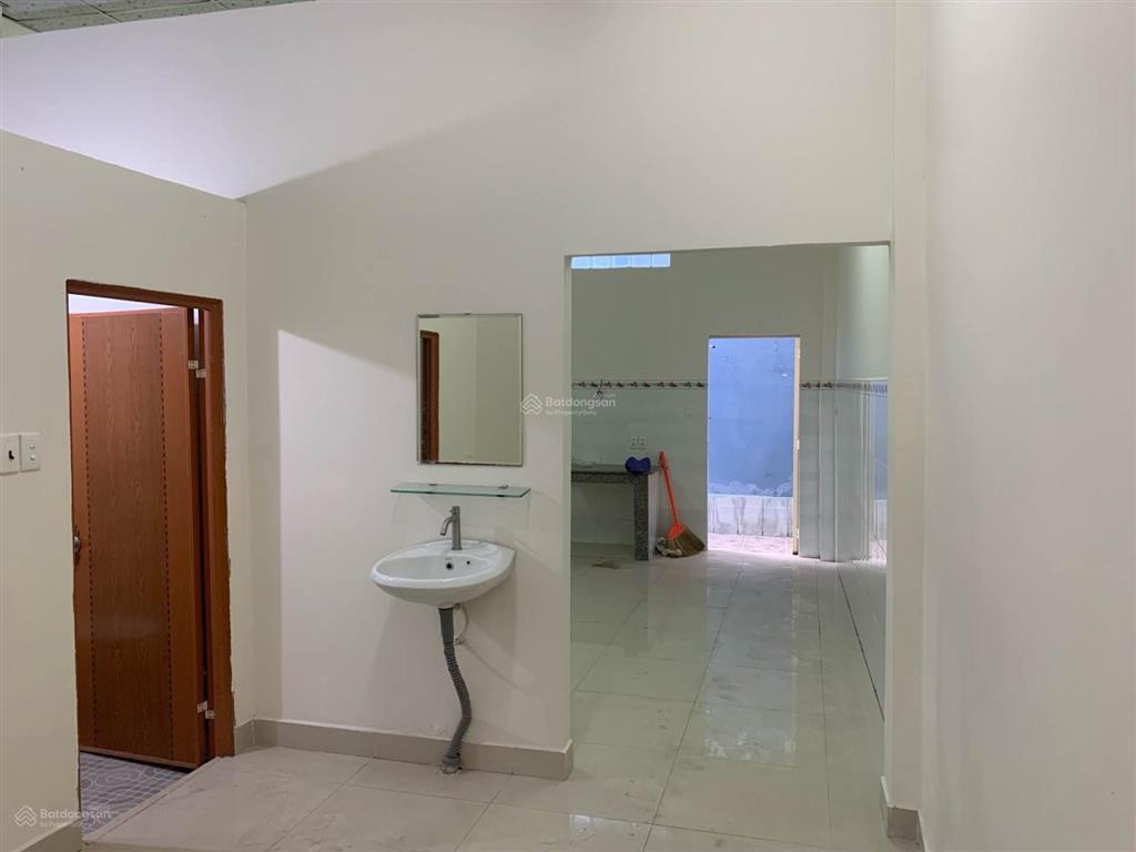 Bán nhà mặt tiền kinh doanh gần lê văn việt 125m2 ôtô tránh chợ hiệp phú, ngang gần 5m, nhỉnh 8 tỷ