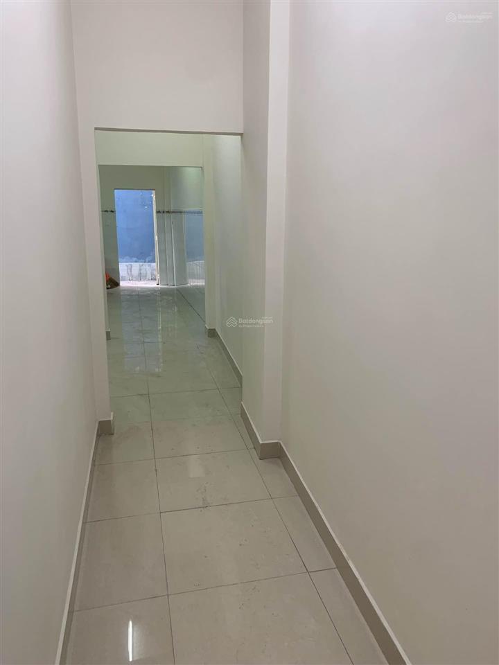 Bán nhà mặt tiền kinh doanh gần lê văn việt 125m2 ôtô tránh chợ hiệp phú, ngang gần 5m, nhỉnh 8 tỷ