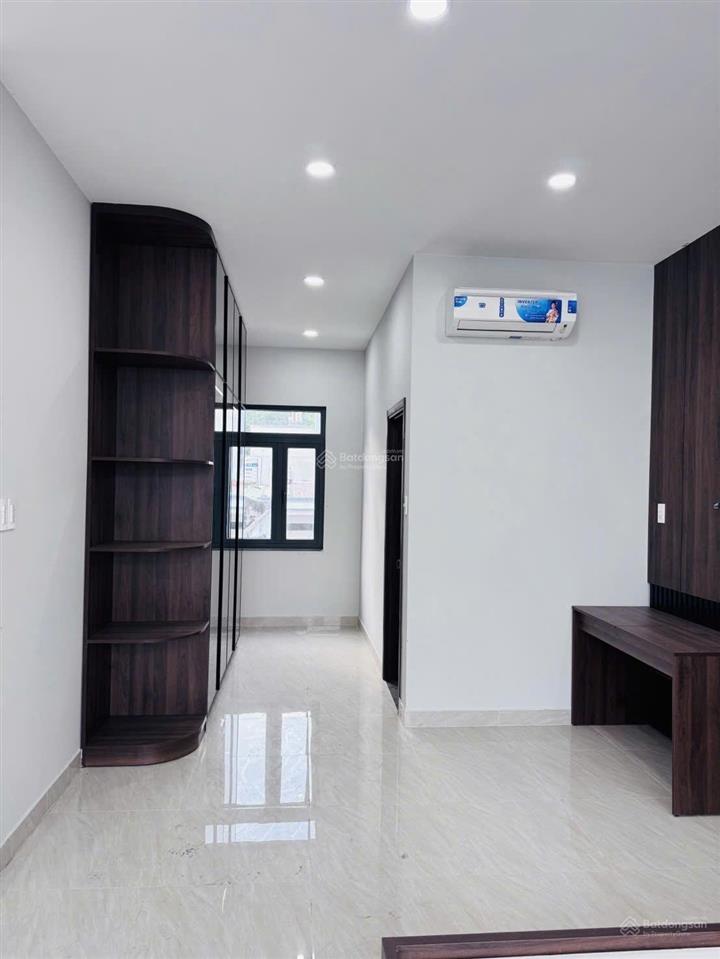 Mặt tiền kinh doanh đa ngành nghề ngay xa lộ hà nội, quận 9, ngang 6m bề thế,2 tầng btct,nhỉnh 6 tỷ