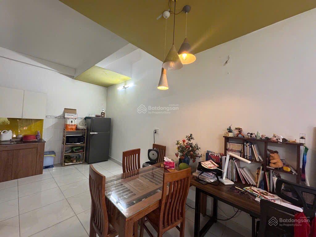 Bán nhà 2 tầng đẹp 70m2 ngay sau lưng vincom lê văn việt, hiệp phú quận 9 cũ, chỉ 5.5 tỷ