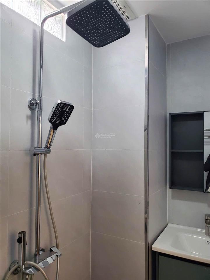 Bán nhà đẹp 3 tầng hẻm xe hơi ngay mặt tiền đỗ xuân hợp phước long b, đối diện phước bình, chỉ 8 tỷ