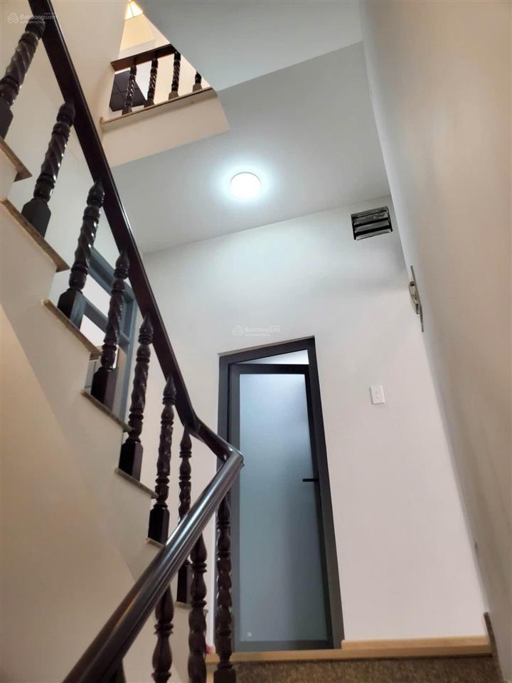 Bán nhà đẹp 3 tầng hẻm xe hơi ngay mặt tiền đỗ xuân hợp phước long b, đối diện phước bình, chỉ 8 tỷ