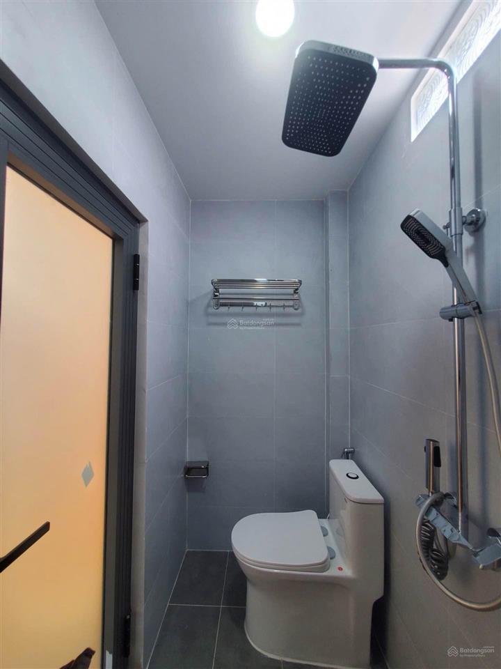 Bán nhà đẹp 3 tầng hẻm xe hơi ngay mặt tiền đỗ xuân hợp phước long b, đối diện phước bình, chỉ 8 tỷ