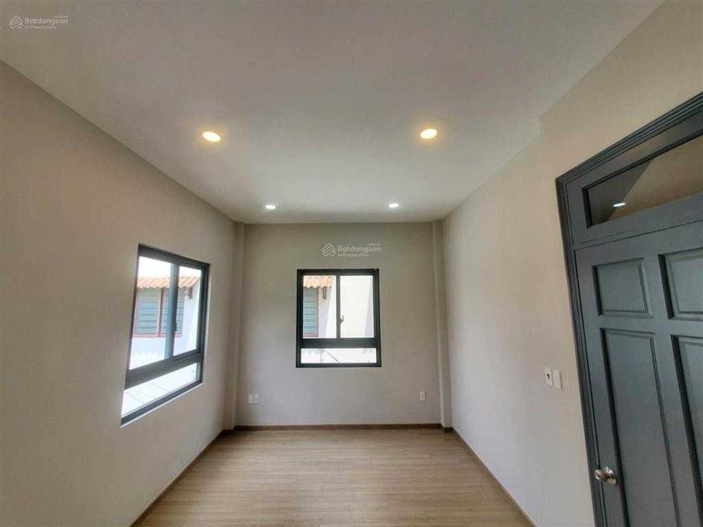 Bán nhà đẹp 3 tầng hẻm xe hơi ngay mặt tiền đỗ xuân hợp phước long b, đối diện phước bình, chỉ 8 tỷ