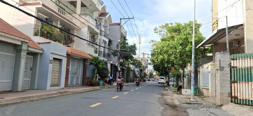 Đất 98m2 phước long b,full thổ cư, đường ô tô tránh nhau,nở hậu khủng 8.5 mét, gần vành đai 2, 6 tỷ