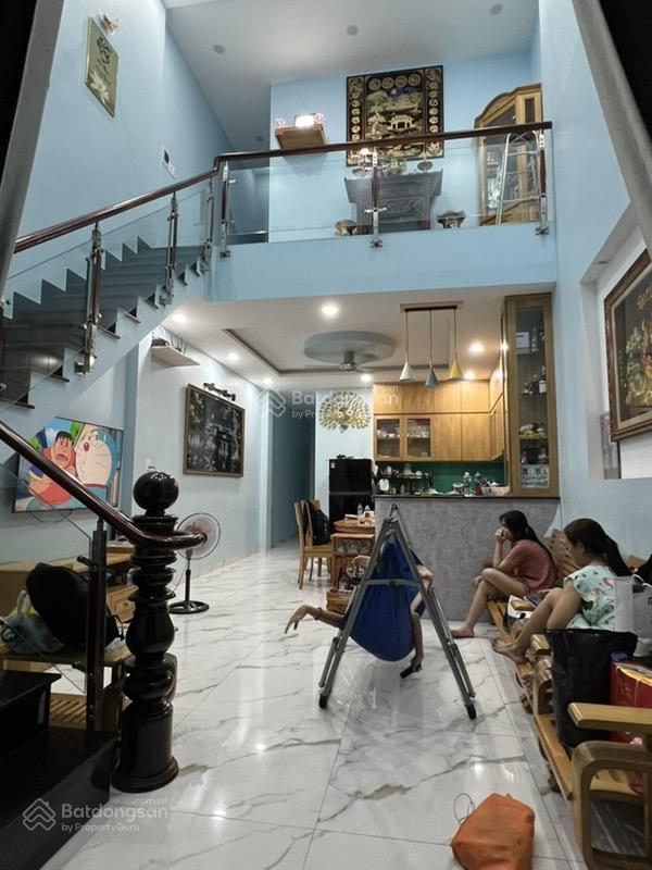 Bán gấp nhà tâm huyết đối diện đại học văn hóa, 80m², 2 tầng, 6 tỷ thương lượng