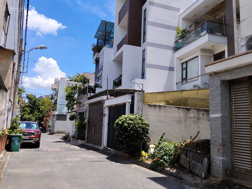Cần bán chia tài sản, nhà 4 tầng phước long b, 88m,ngang 5.5m, đường oto, ngay cao đẳng công thương