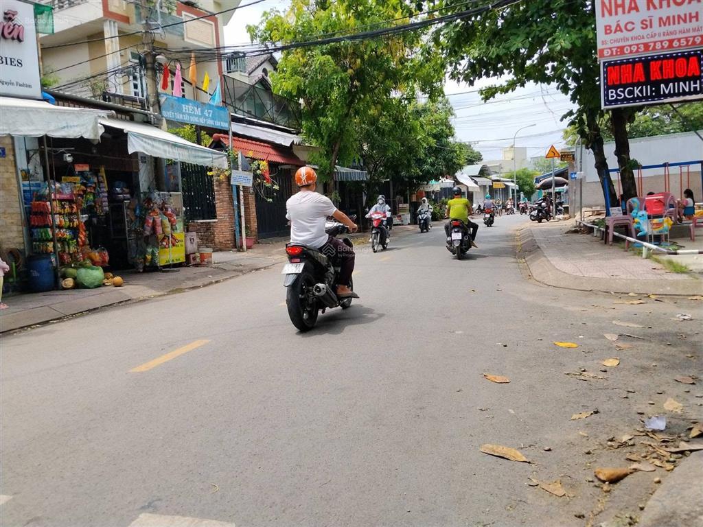 Cần bán chia tài sản, nhà 4 tầng phước long b, 88m,ngang 5.5m, đường oto, ngay cao đẳng công thương