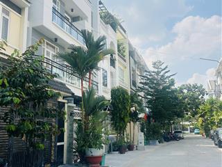 Bán 212m2 đất p. tân hưng quận 7, gần dh cảnh sát, giá nhỉnh 28tỷ