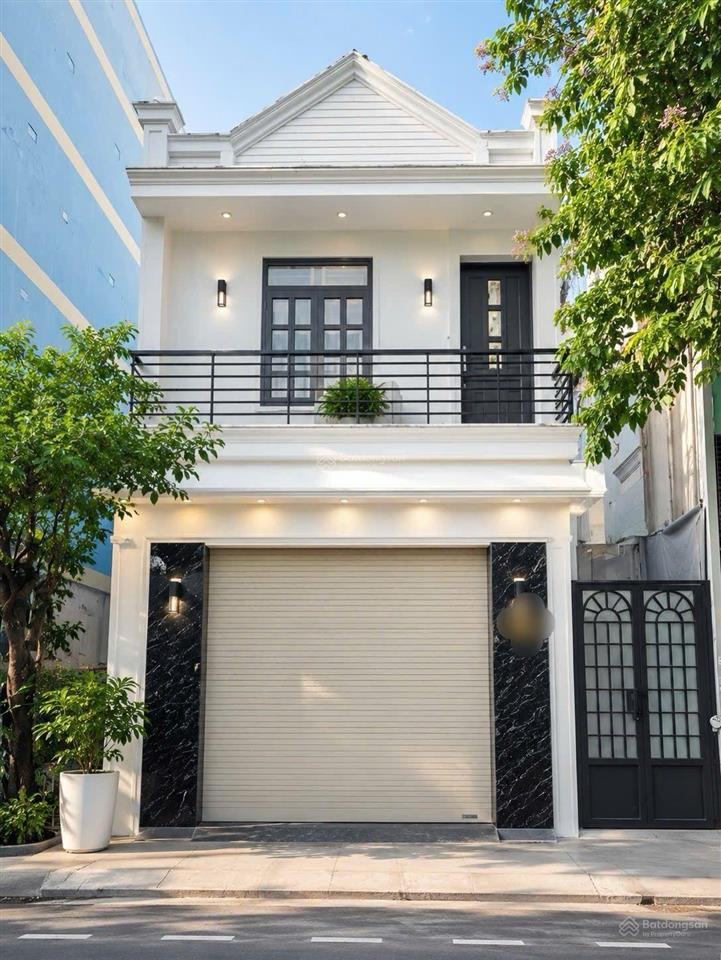 Bán nhà mặt tiền kinh doanh khu họ lê ngay lê niệm  lê cao lãng 4.2x11m. nở hậu 4.4. 2 tầng btct