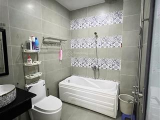 Nhà 3 tầng btct âu dương lân , 43m2 , 3pn, 3wc , full nội thất , 6.4 tỷ