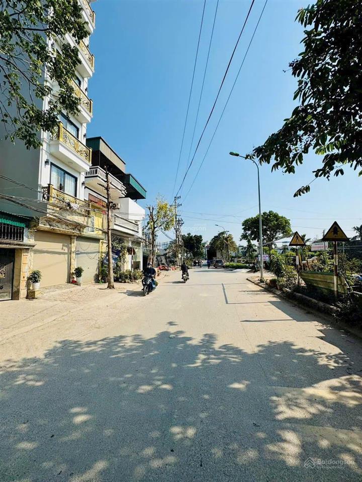 Bán nhà riêng tại đường tựu liệt, 15 tỷ, 52m2, 8pn, 5wc, giá siêu hời