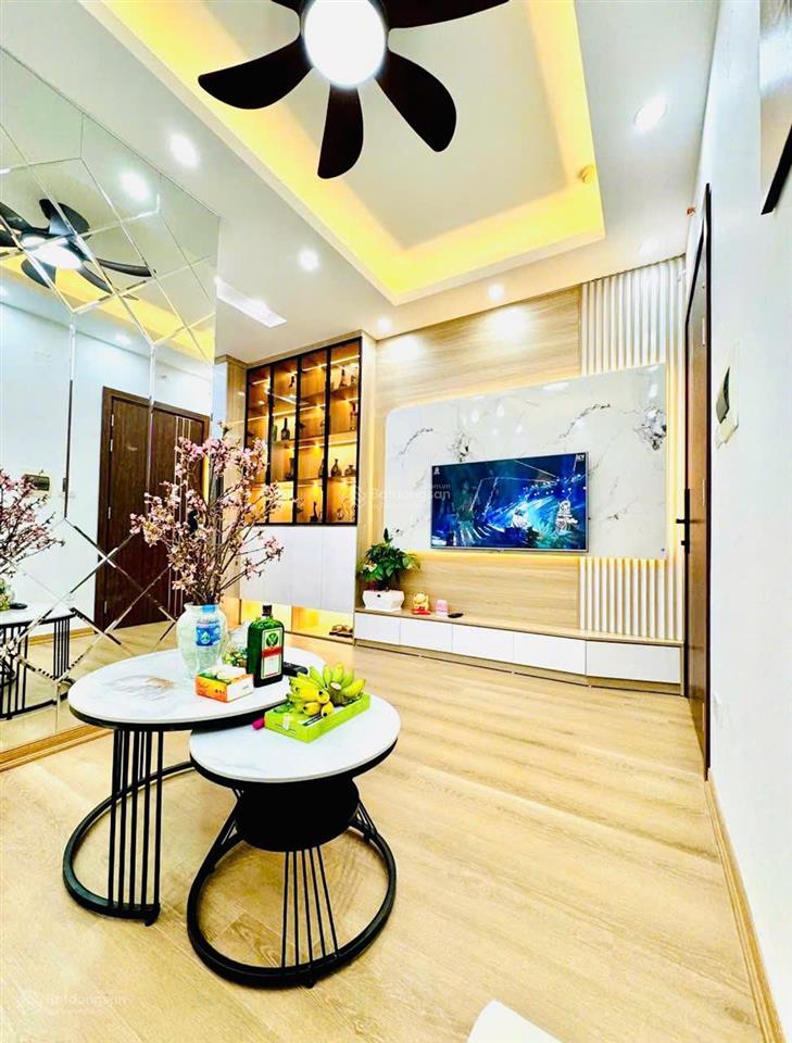 Cần bán gấp chung cư kim văn kim lũ  hoàng mai  hà nội diện tích 45m2, 2 phòng ngủ