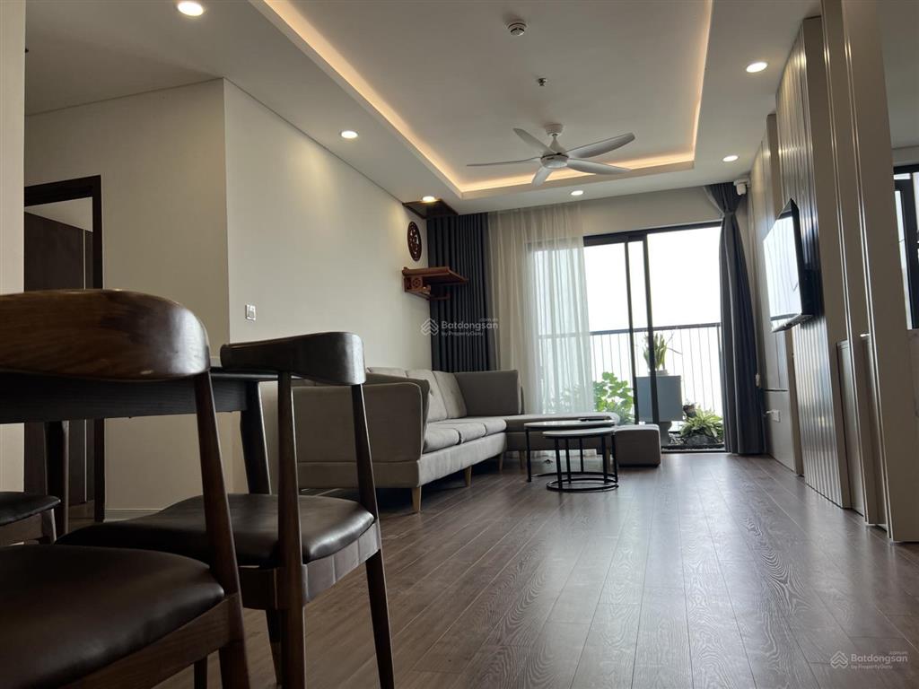 Tôi chính chủ bán cc căn góc, tầng đẹp tại bình minh garden, 105m2, 3pn, 2wc, full nội thất