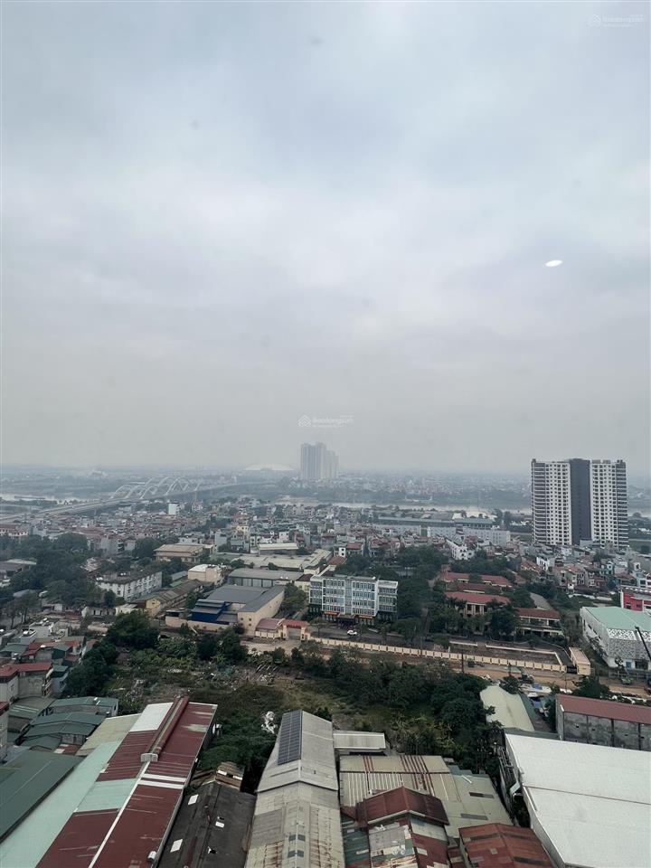 Tôi chính chủ bán cc căn góc, tầng đẹp tại bình minh garden, 105m2, 3pn, 2wc, full nội thất