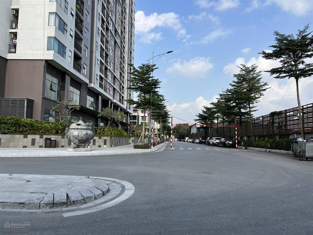 Không gian sống khác biệt giữa long biên
căn góc 105m đẹp hiếm tại bình minh garden,gặp chính chủ