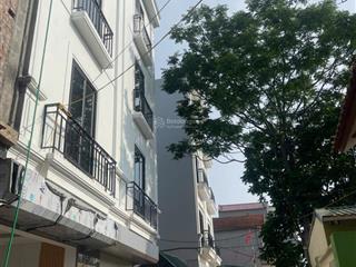 Nhà 4 tầng đủ công năng 3p ngủ, ô tô đỗ cửa, 150m ra kđt đô nghĩa, đh phenikaa, bv nhi. alo e giang