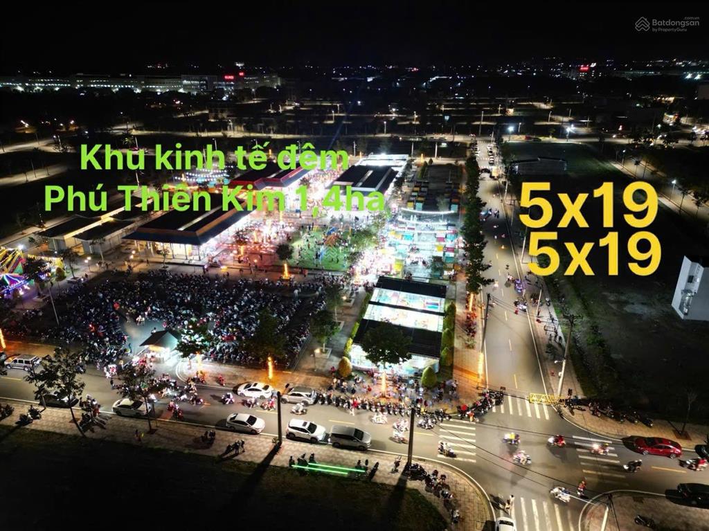 Bán 2 lô liền kề đối diện chợ đêm phú thiên kim vị trí kinh doanh sầm uất, dân cư đông đúc!
