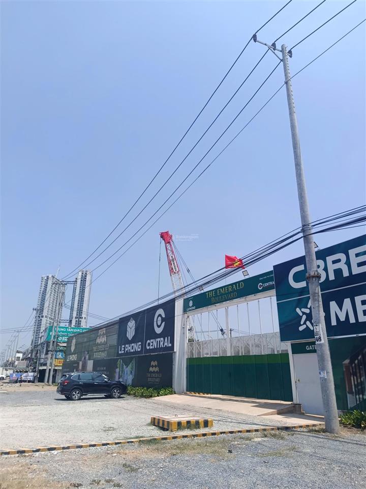 Bán cc đẹp tại the emerald boulevard, 3,7 tỷ, 60m2, nhiều tiện ích