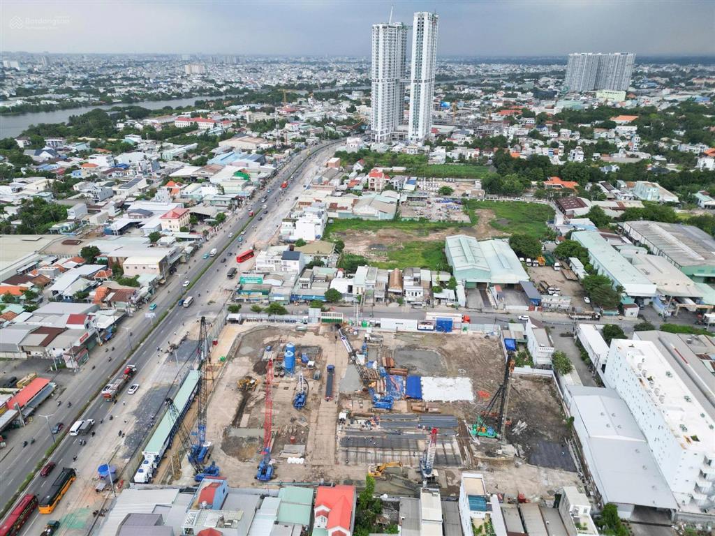 Bán cc đẹp tại the emerald boulevard, 3,7 tỷ, 60m2, nhiều tiện ích