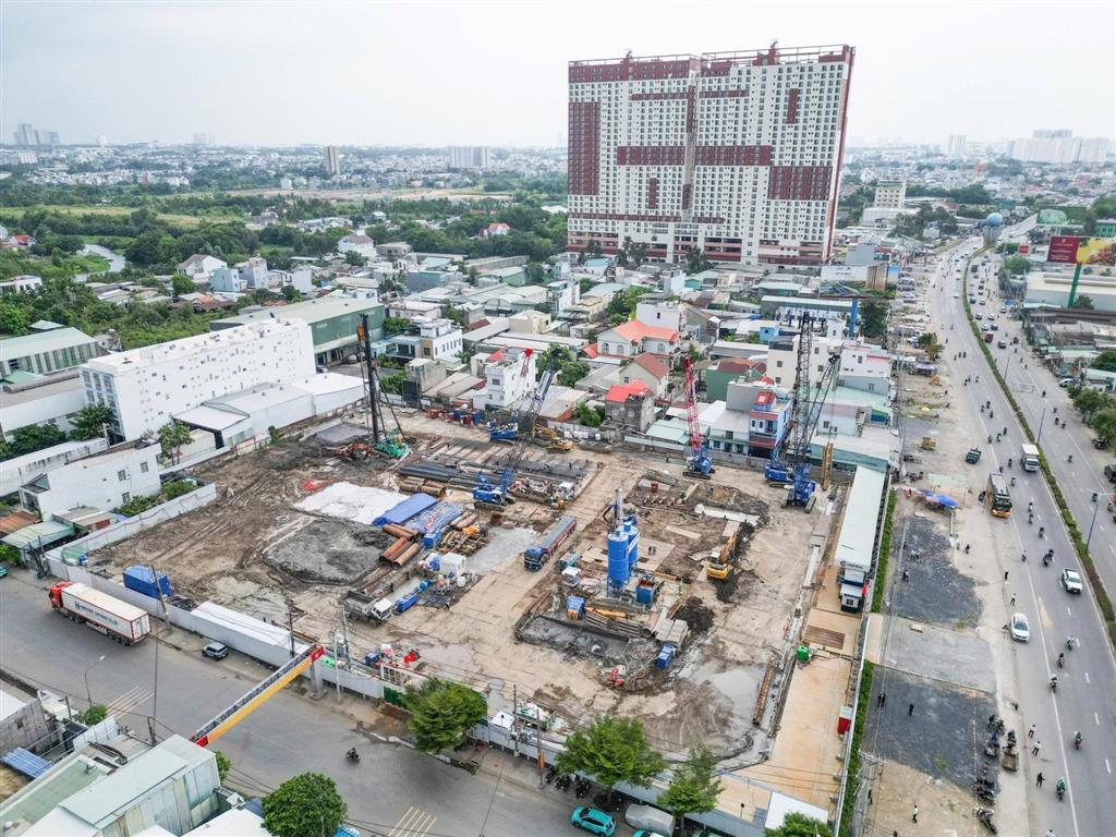 Bán cc đẹp tại the emerald boulevard, 3,7 tỷ, 60m2, nhiều tiện ích