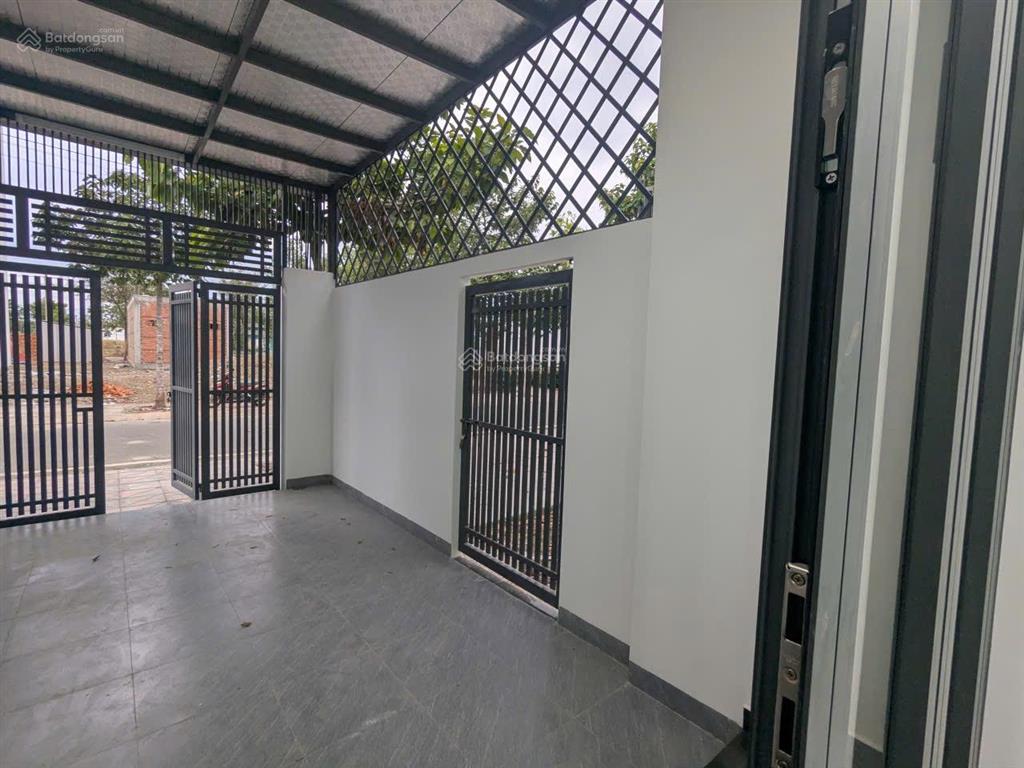 Cho thuê nhà 3pn, 3vs, 87.5m2, 9 triệu vnd/th tại khu đô thị cát tường phú hưng