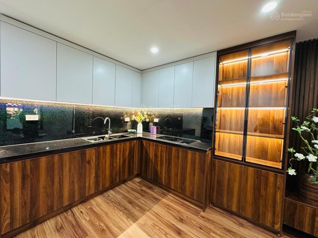 Chủ nhà cần tiền gấp bán nhanh chỉ nhỉnh 4 tỷ, tạ quang bửu 3pn, 80m2 về ở ngay