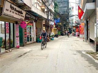 Bán nhà mặt ngõ kinh doanh. 6 tầng dân xây. mặt tiền bề thế. trước nhà rộng thoáng. ô tô vào nhà
