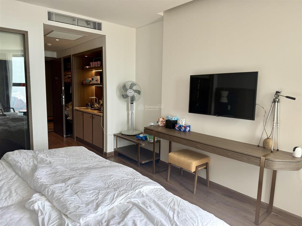 Chính chủ đăng bán căn hộ khách sạn apec mandala, toà marble, view biển. giá chỉ 700tr