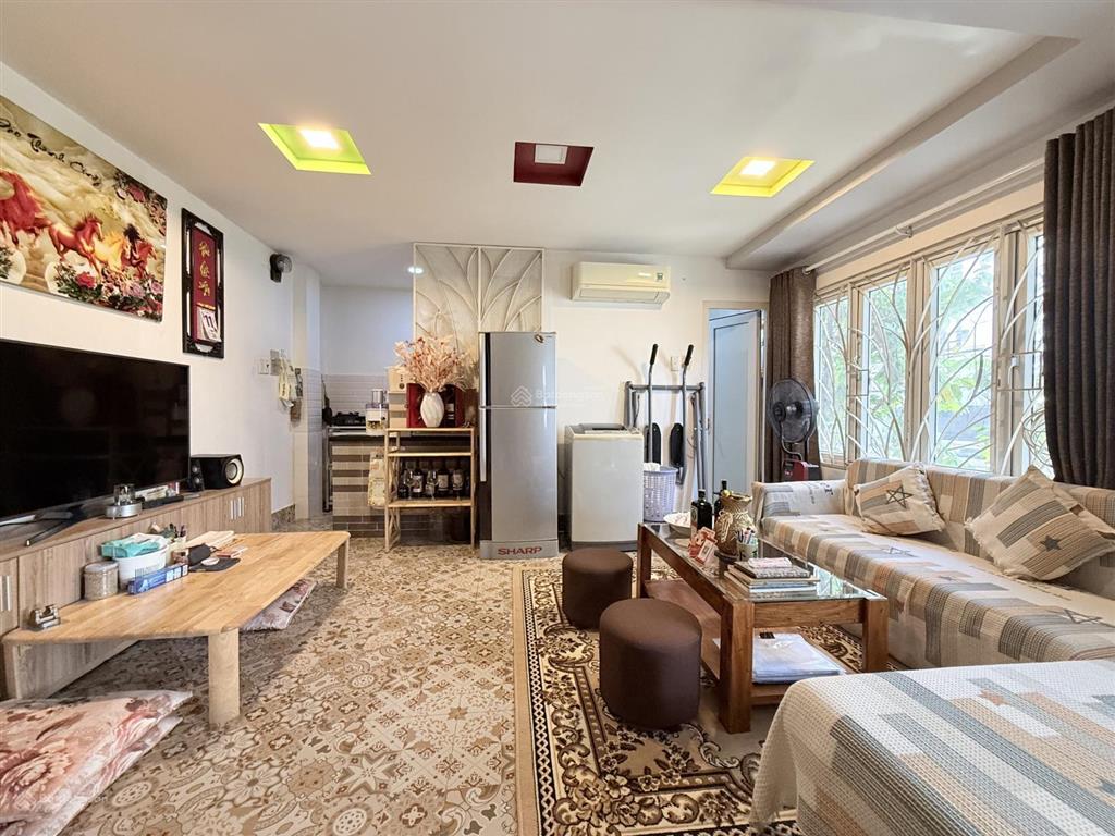 Chính chủ cho thuê chdv 45m2 ngay chợ hoàng hoa thám full nt máy giặt riêng