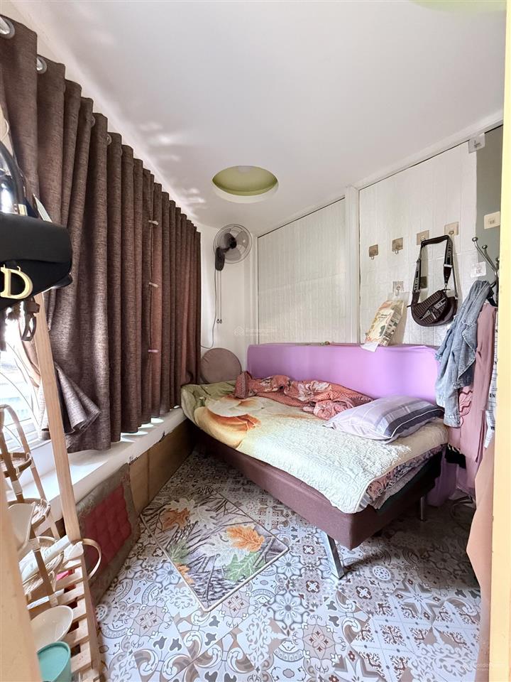 Chính chủ cho thuê chdv 45m2 ngay chợ hoàng hoa thám full nt máy giặt riêng