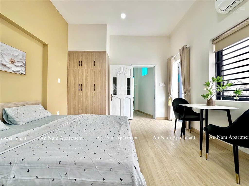 Cho thuê căn hộ 1 phòng ngủ 45m2 sân vườn cạnh phố ẩm thực phan xích longfull nội thấttrống sẵn