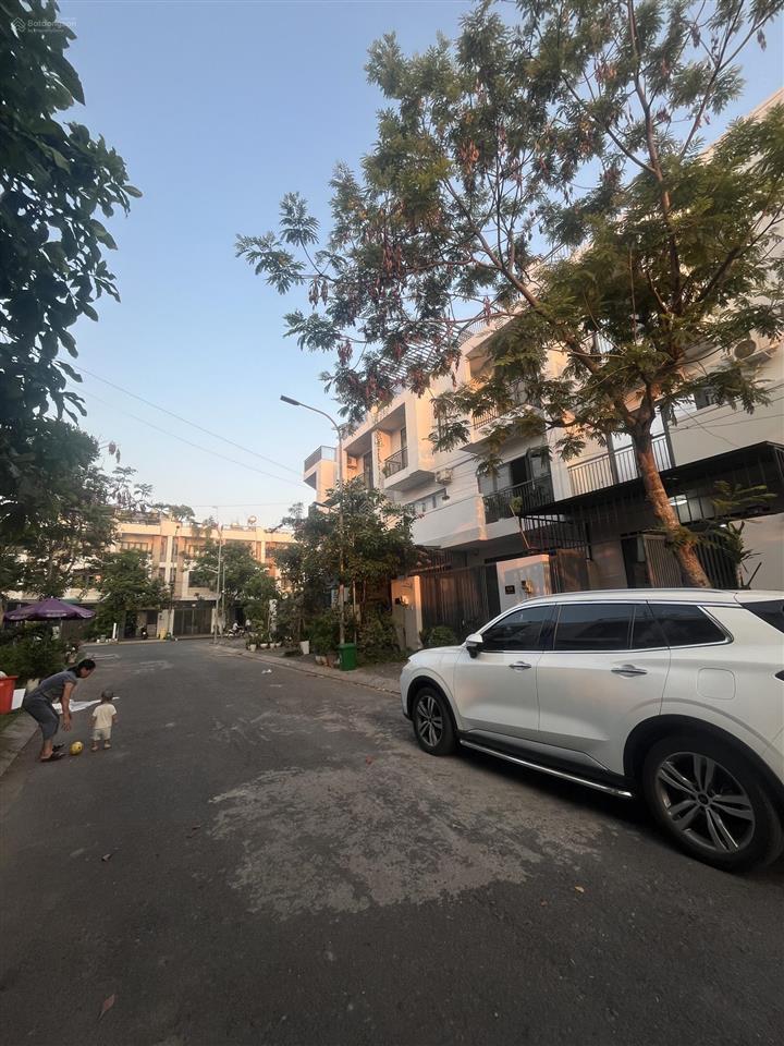 Nhà phố kdc lập phúc phước kiển. giá 8.5 tỷ. xã nhà bè gần q7