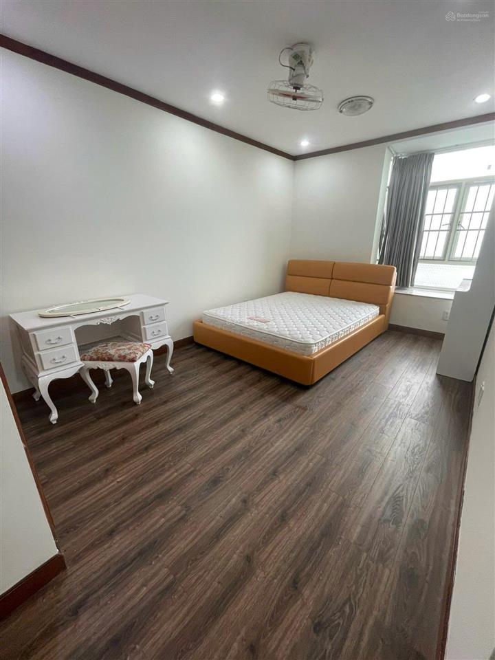 Bán chung cư hoàng anh gia lai 3 phước kiển, xã nhà bè