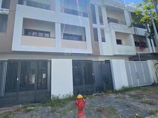 Nhà phố kdc lập phúc. giá 8.5 tỉ. phước kiển. nhà bè.