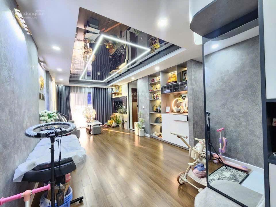 Bán căn hộ toà a1 phương đông tại số 8 trần thủ độ, dt 76m2 2pn 2 wc. giá 6.7 tỷ.  0983 873 ***