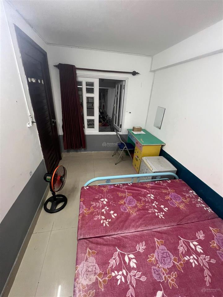 Cho thuê phòng tầng trệt giá rẻ khu dân cư trung sơn gần lotte q7. nội thất đầy đủ giá 3tr/tháng