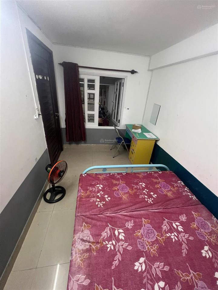 Cho thuê phòng tầng trệt giá rẻ khu dân cư trung sơn gần lotte q7. nội thất đầy đủ giá 3tr/tháng