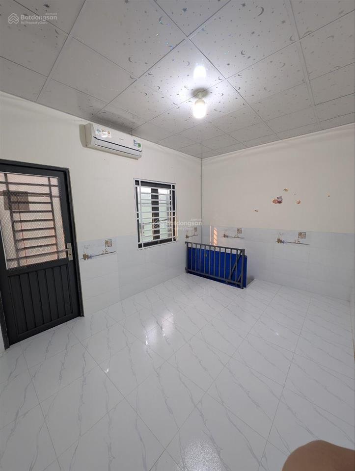 Phòng trọ 25m2 mới xây gần đại học tây đô, 1 triệu 8