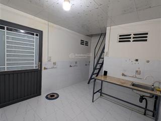 Phòng trọ 25m2 mới xây gần đại học tây đô, 1 triệu 8