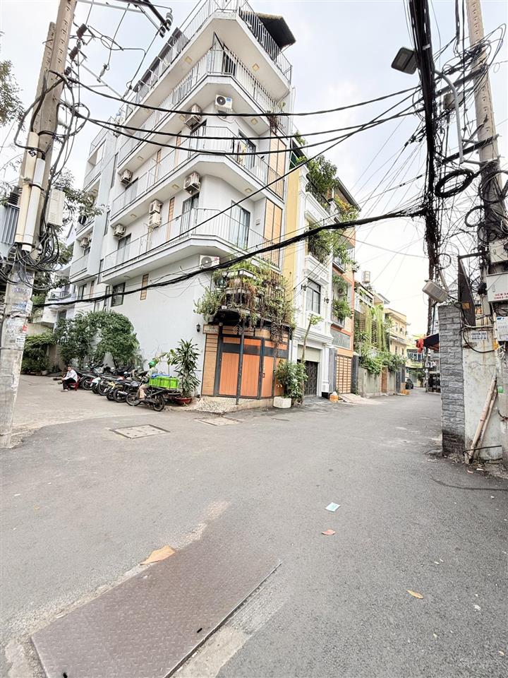 Nguyễn cửu vân  hẻm xe hơi tránh 73m2, 3 tầng (nhà cũ) 4,05x18m, chỉ 15 tỷ tl chính chủ