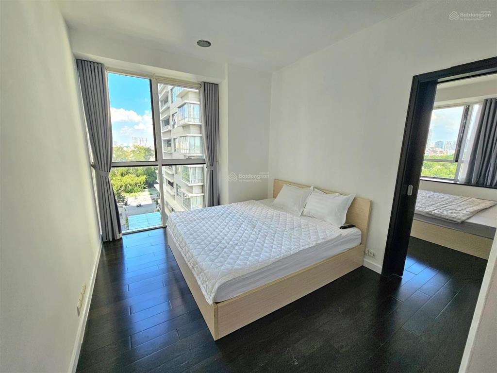 Bán sunrise city 3pn south  full nt ở  106m2  căn góc đón gió