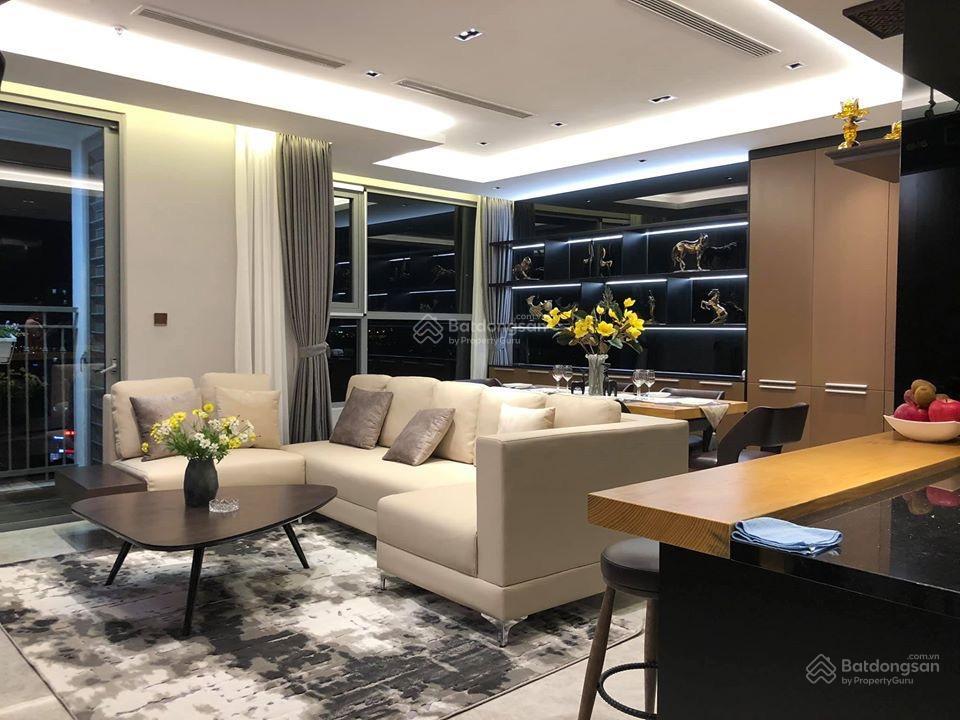 Bán sunrise city 3pn south  full nt ở  106m2  căn góc đón gió