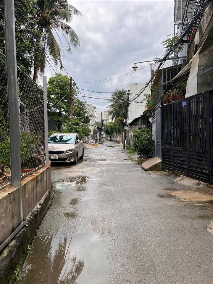 Hẻm 8m cách hà huy giáp 30m dt5x22