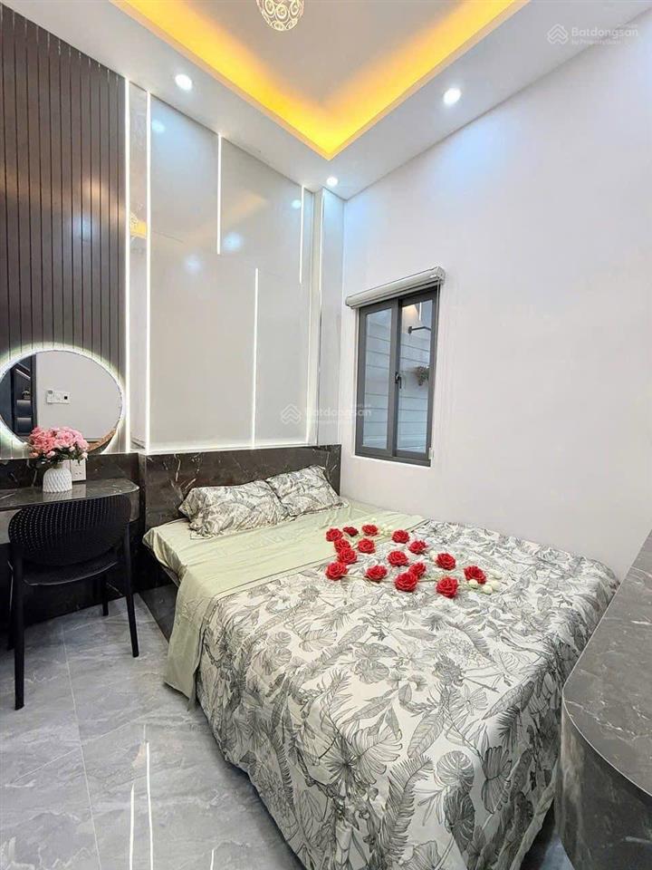 Bán nhà đẹp , mặt tiền 7m  sát nguyễn hoàng , big c  74,5m2 , 3pn  cho thuê dòng tiền tốt