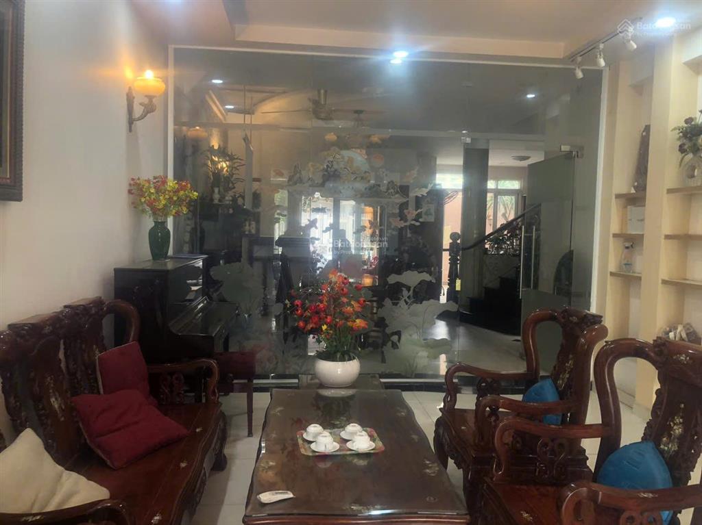 Bán biệt thự mt kinh doanh đối diện phòng công chứng himlam 6a trung sơn  bình chánh